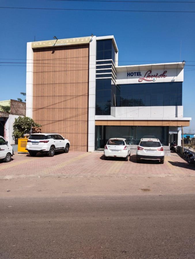 Jmc Hotel Lavish Akolia Exterior photo